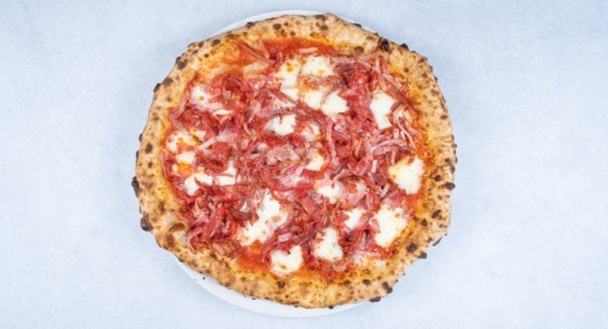 ピザ　マンマミーア