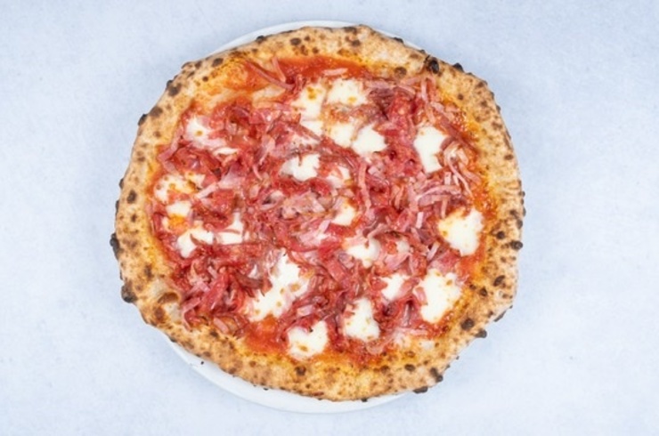 ピザ　マンマミーア