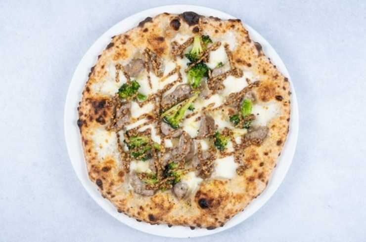 ピザ　マンマミーア